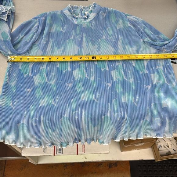 Ganni  blouse - Picture 8 of 9